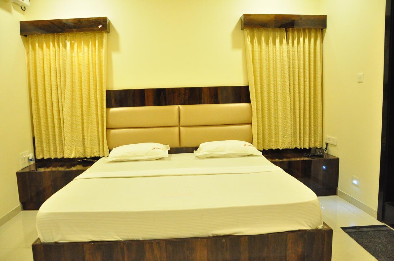 Pai Residency Ξενοδοχείο Hospet Εξωτερικό φωτογραφία